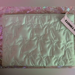 Stoney Clover Lane Puffy Palm Flat - Out of Office